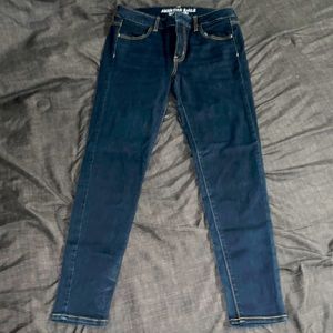 American Eagle Jegging in size 10R - Dark Indigo color - NEVER WORN
